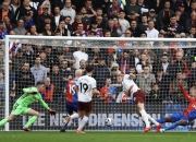 雷火电竞亚洲先驱-切尔西主场不敌曼城，继续领跑英超的简单介绍