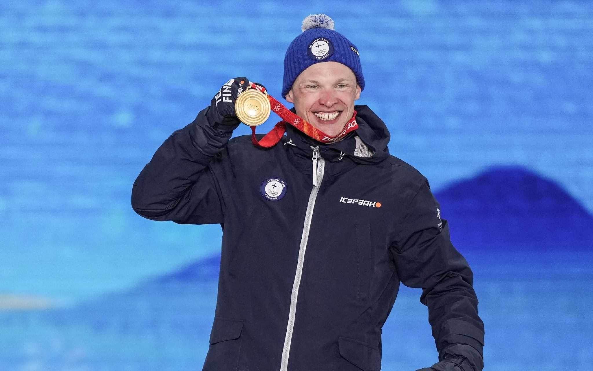 芬兰选手实现逆袭成功拿到奖牌 芬兰选手实现逆袭成功拿到奖牌