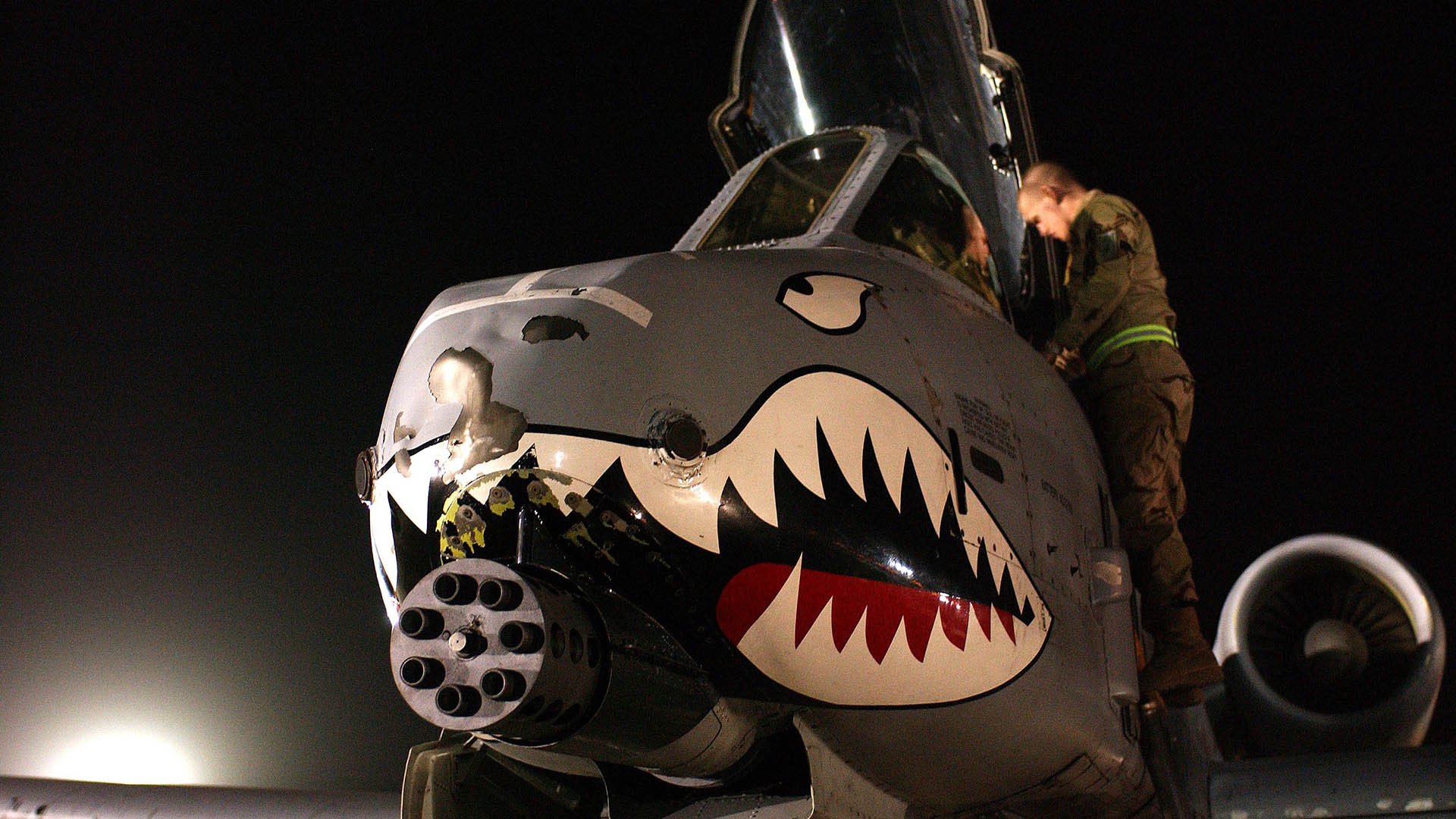 铁闸变怒涛，戈贝尔六连击撕碎黄蜂，雷霆禁区惊现核裂变