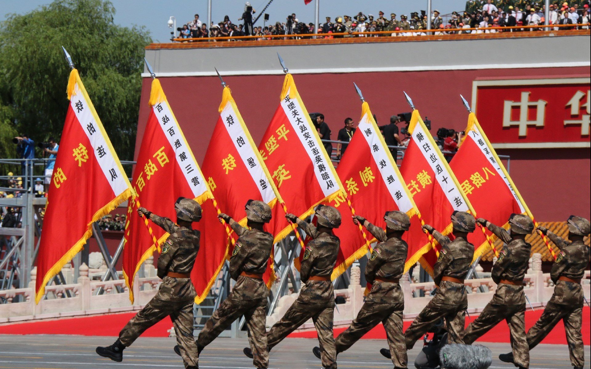 沙漠之鹰的独舞,2026世界杯四分之一决赛,阿联酋如何用钢铁防线压制捷克,萨卡以一己之力定义比赛